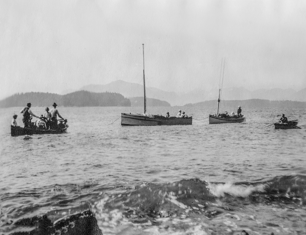#26 - Boats for a picnic at Brady's Beach, circa 1919